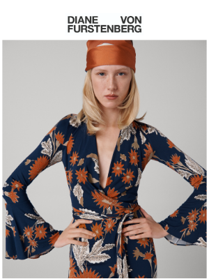 DVF - Stop & Smell the Florals​