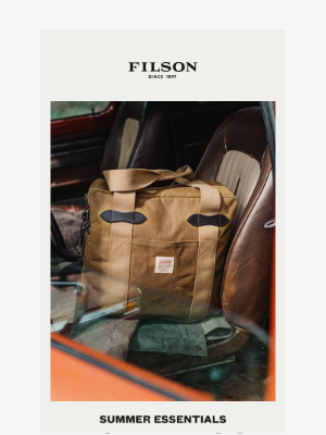 Filson - Summer Essentials: Tote Bags